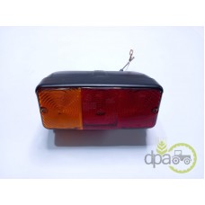 LAMPA DREAPTA SPATE