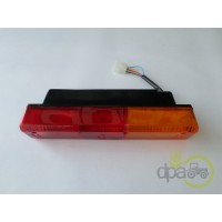 LAMPA DREAPTA SPATE